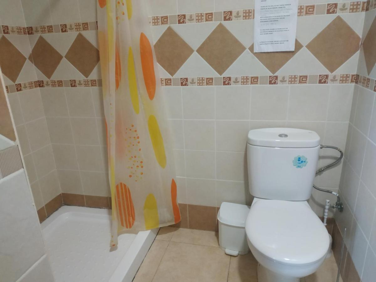 Albergue Las Moreras Монестерио Экстерьер фото